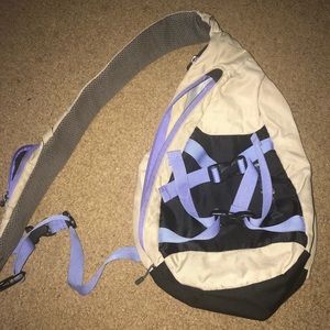 Patagonia sling bag